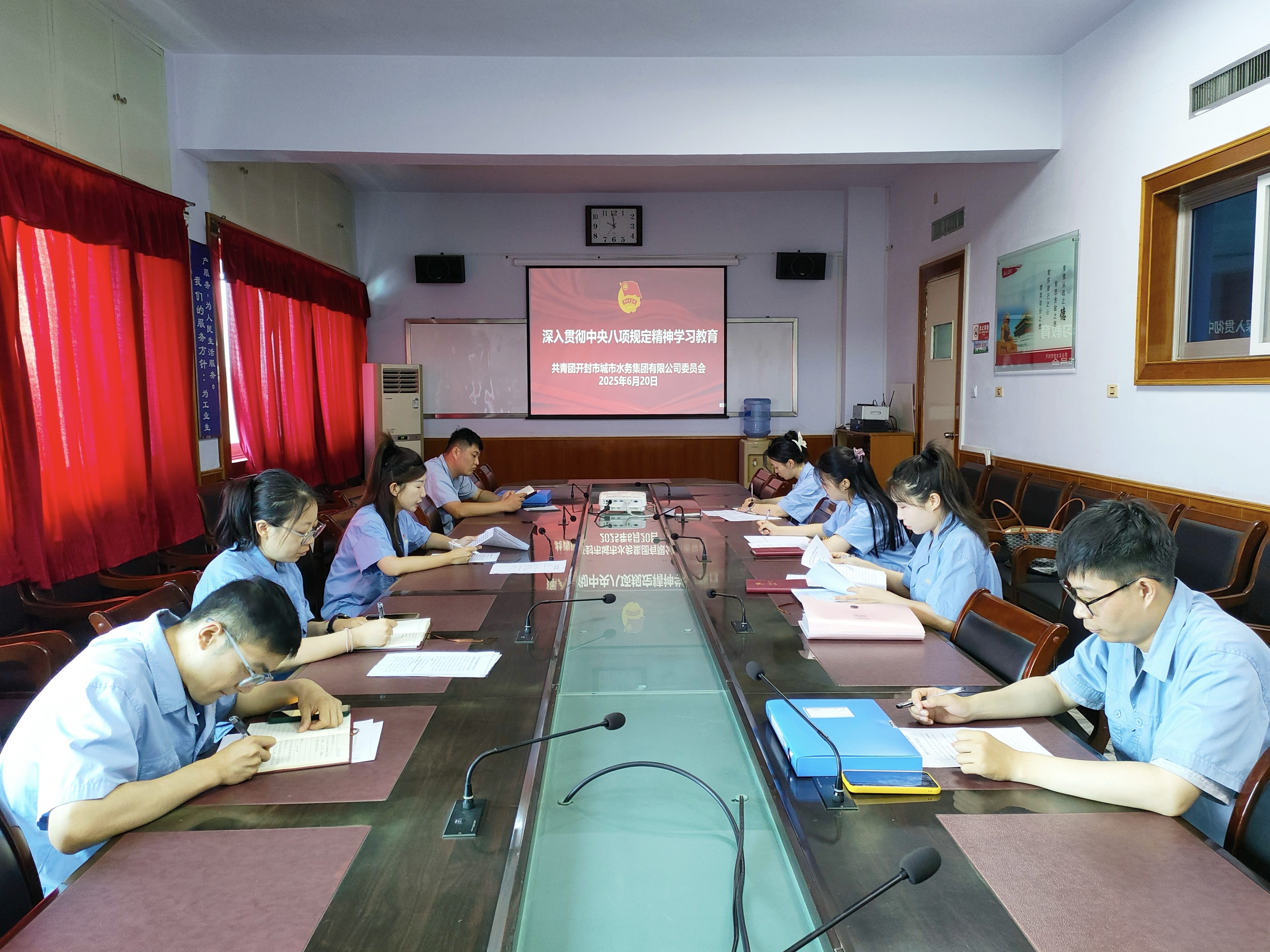 d703ef18ad4d798c30cccbac1911377.jpg